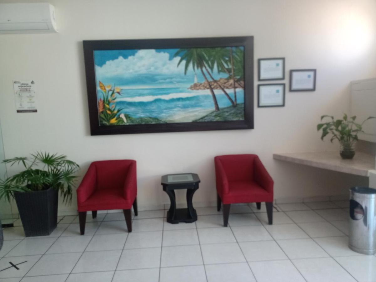 Hotel California Tuxpan  Екстер'єр фото